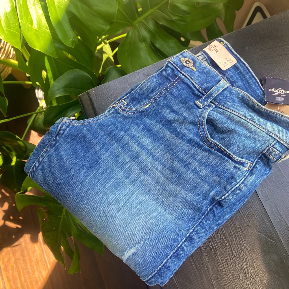 NWT Hollister Boot Jeans